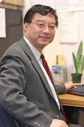 BMCC’s Chinese Language Professor, Dr. Jianguo Ji – BMCC