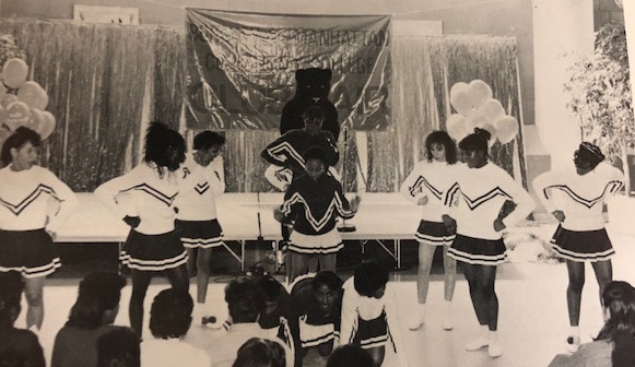 panther with BMCC cheerleaders